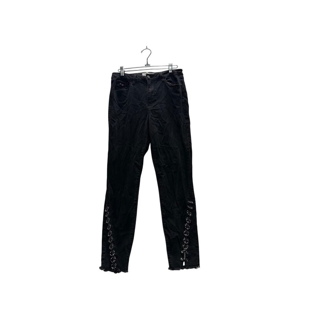 Blue Revival Black High-Waisted Jeans Size 28 with Decorative Grommets